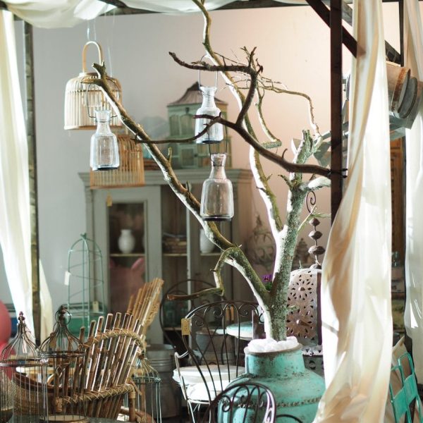 Dany's Home - Möbler & Inredning för Hem & Trädgård olivkrus olivkärl urna lerurna stengods smidesstativ pergola glaslykta hänglykta lanterna rottinglykta patio popup-butik