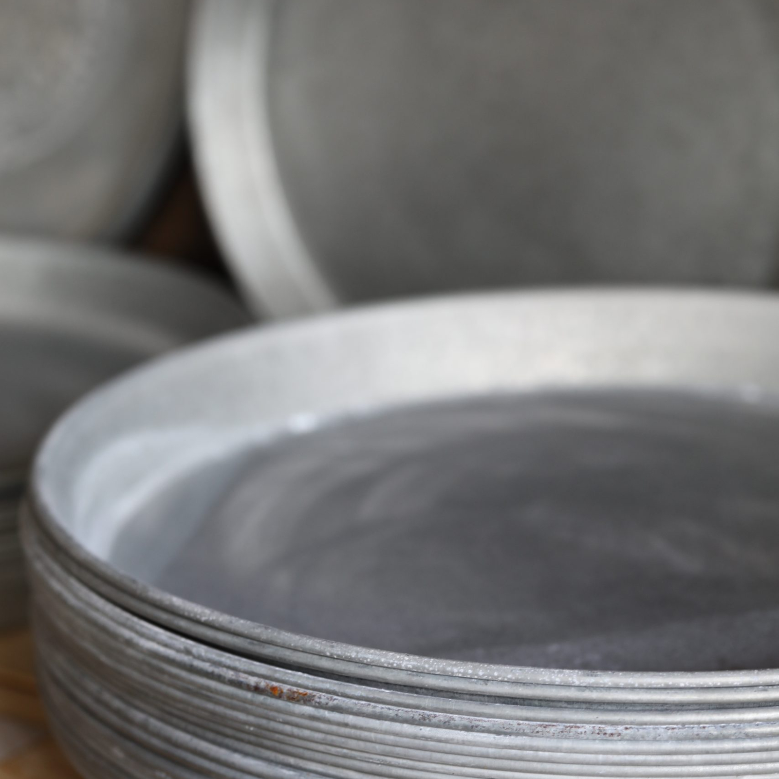 Fat i zink / zinkfat Ø30-42 cm