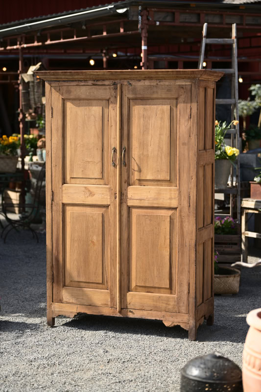 Klädskåp vintage