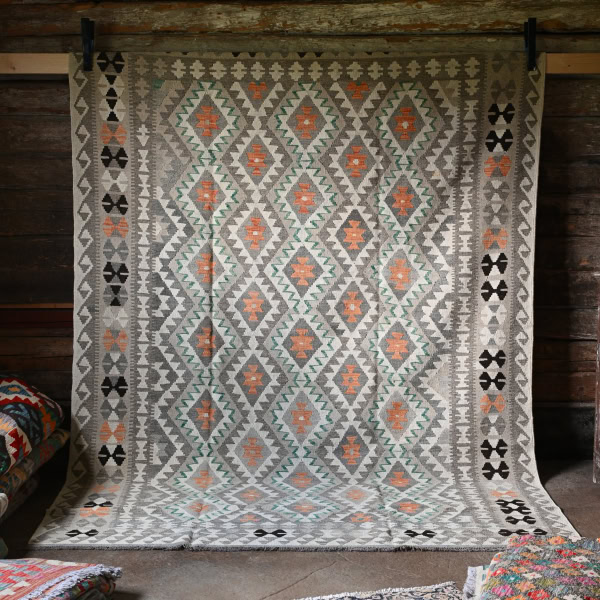 Unik handvävd kelim 219x302 cm