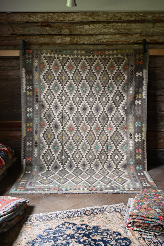 Unik handvävd kelim 210x298 cm