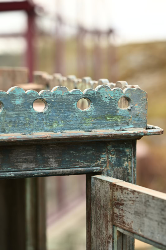 Vitrinskåp vintage med blå patina - Bild 5