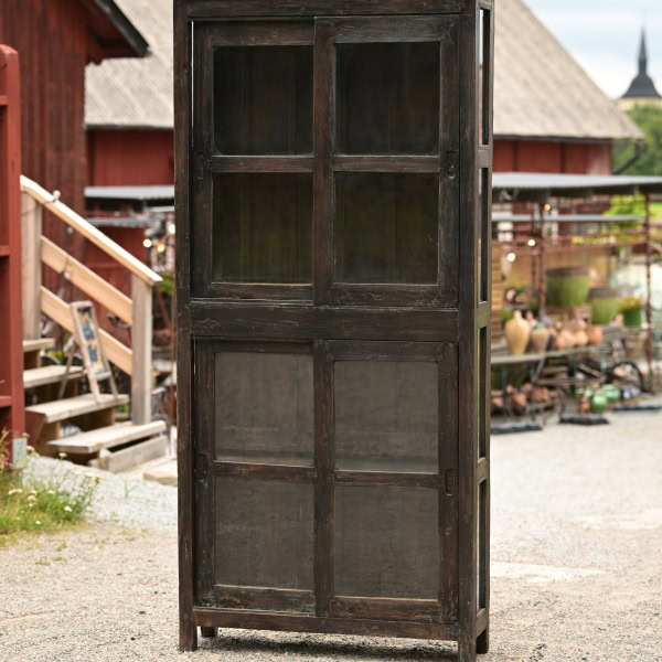 Vitrinskåp vintage