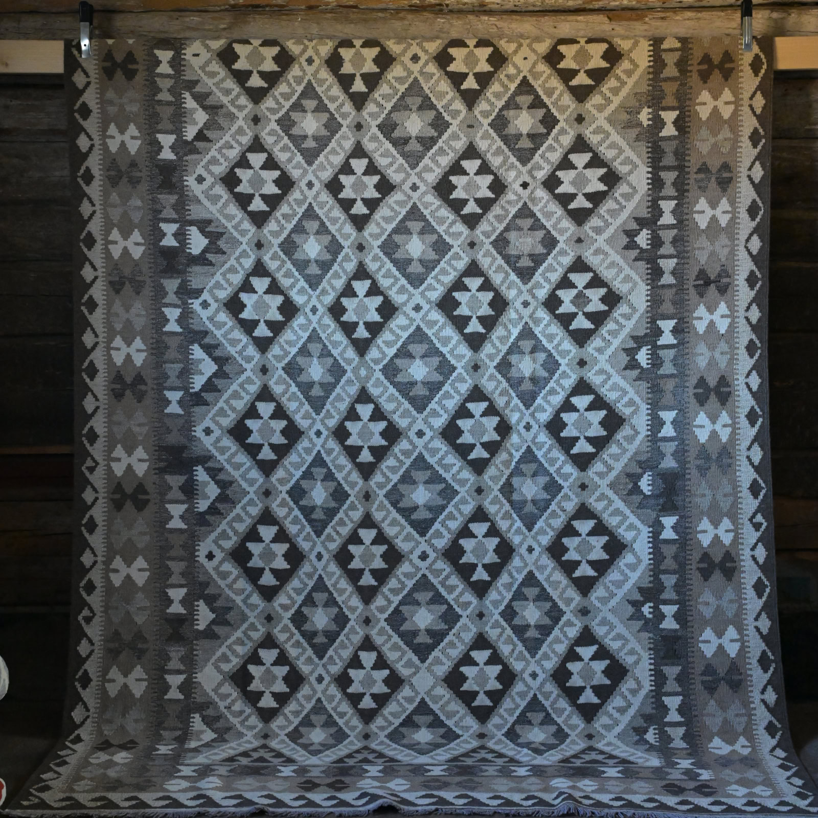 Unik handvävd kelim 202x313 cm