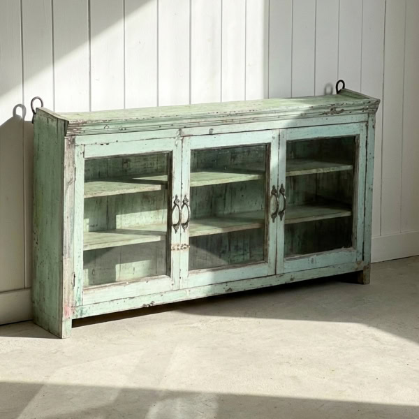 Vitrinskåp / väggskåp vintage