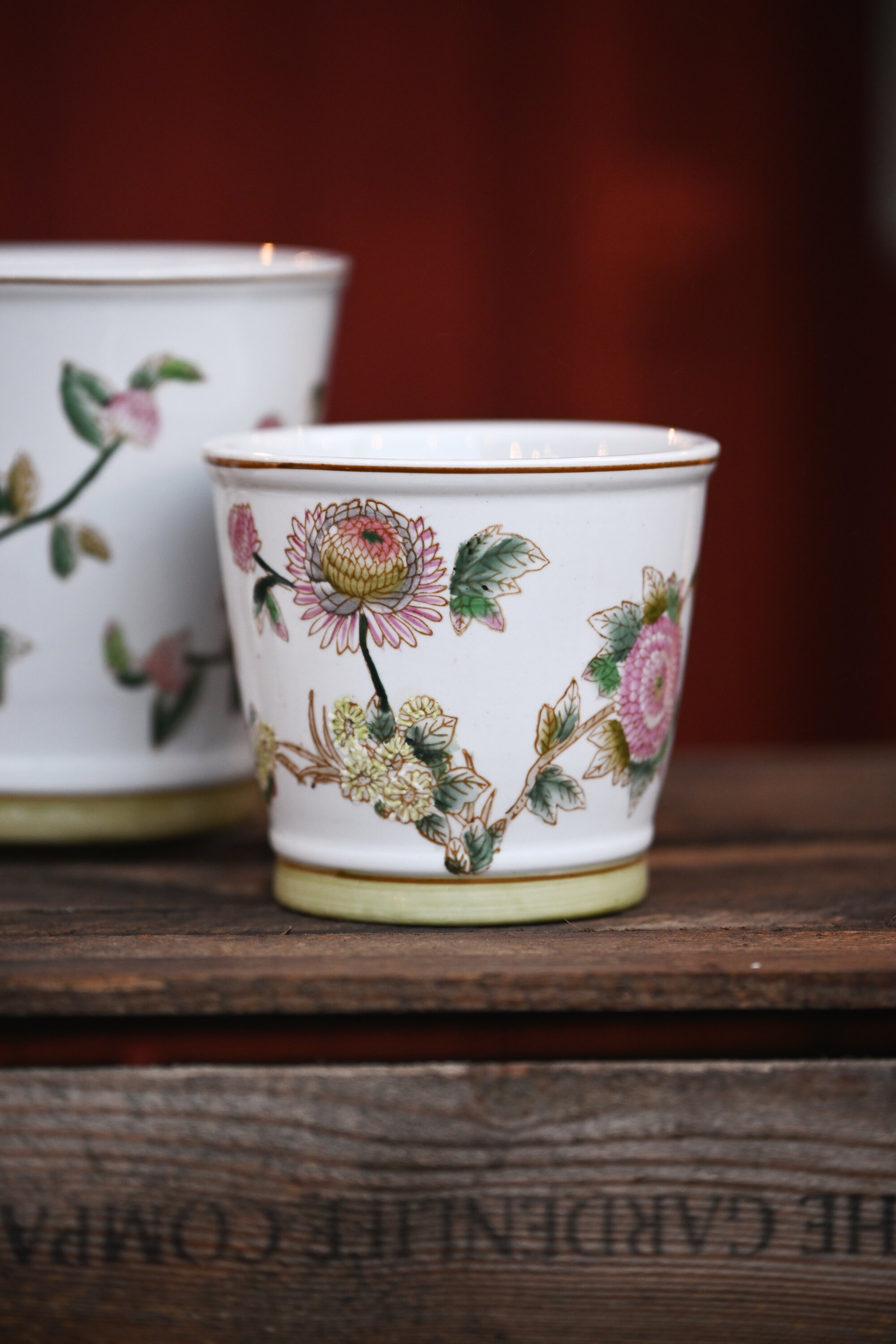 Handmålat porslin Simply Scandinavia | Dany's Home