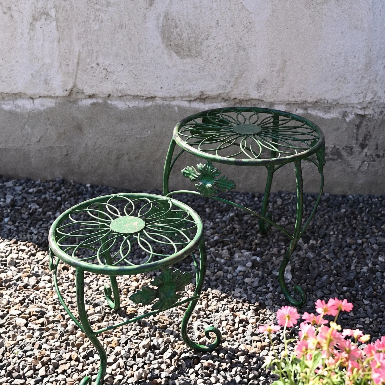 Låg piedestal / blomsterpall