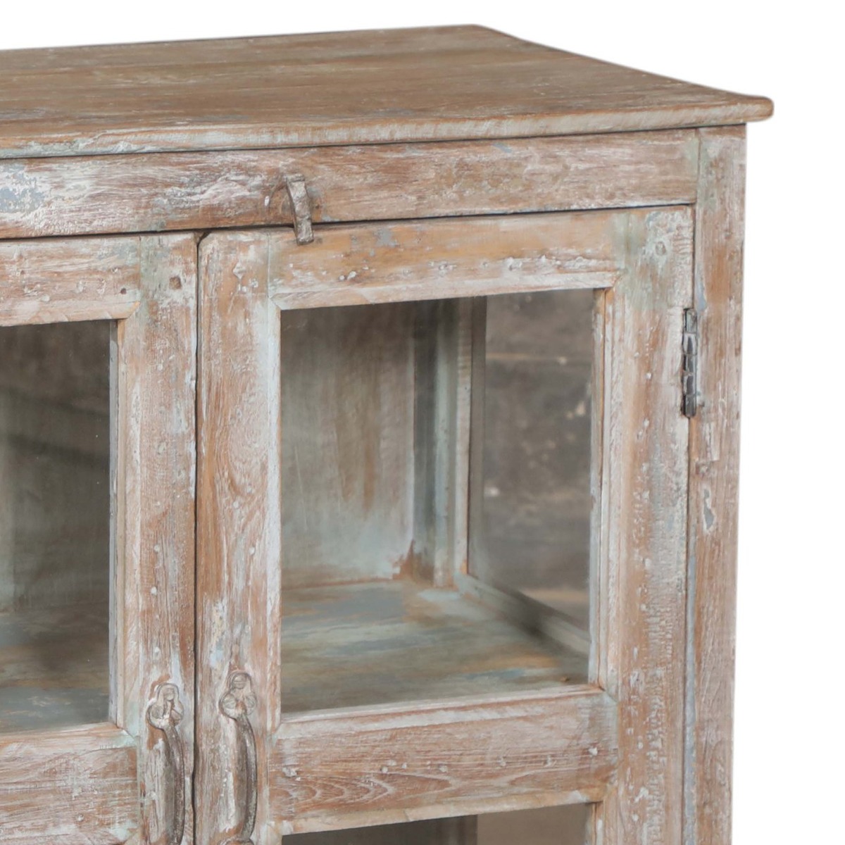 Detalj övre hörn – Vitrinskåp vintage DZ-001551
