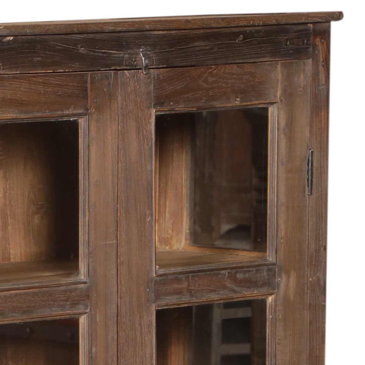 Detalj övre hörn – Vitrinskåp vintage DZ-001621