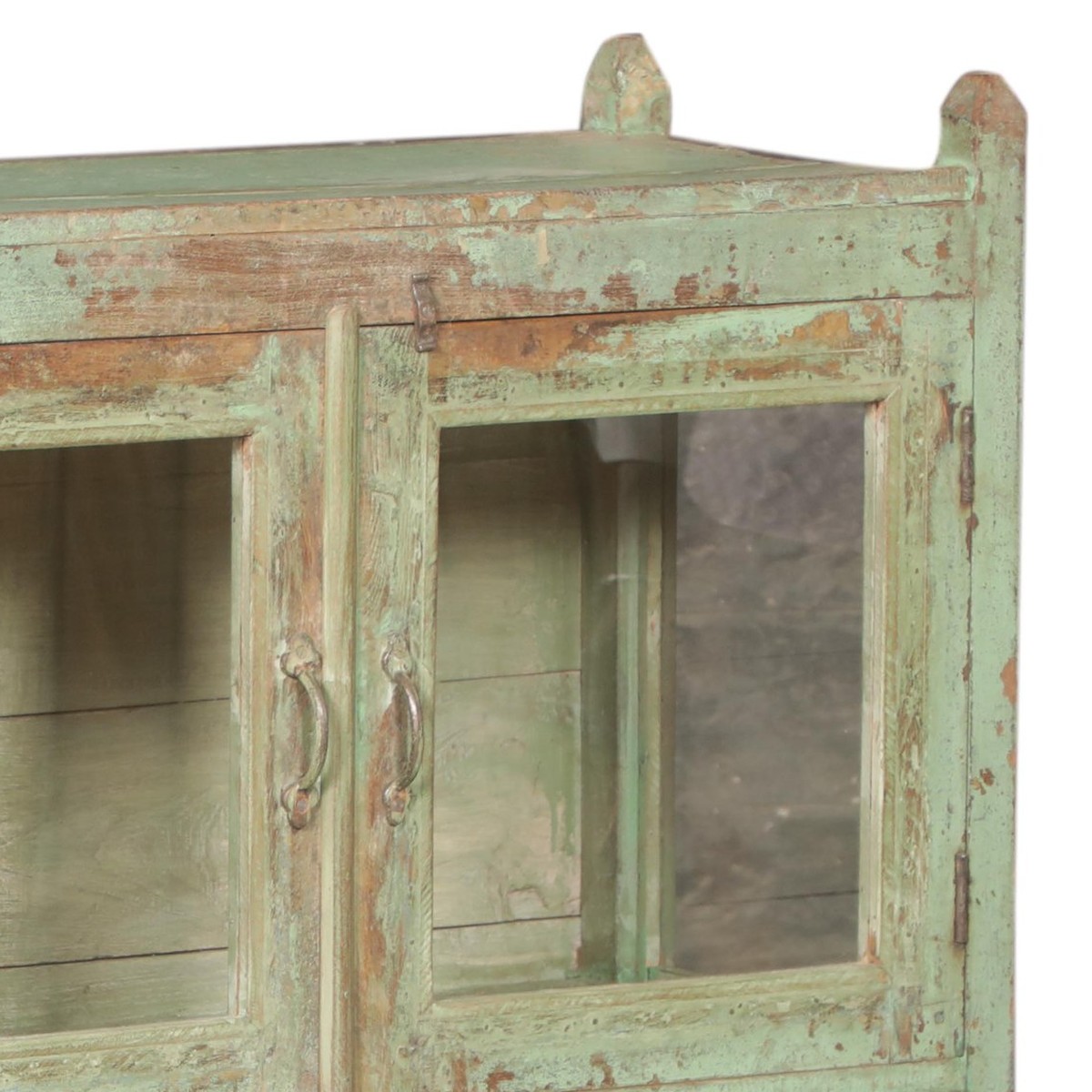 Detalj övre hörn – Vitrinskåp vintage DZ-001640